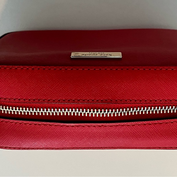 Kate Spade Crossbag - Picture 6 of 7